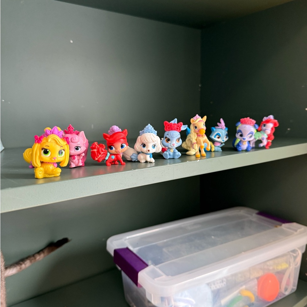 Mini Disney Princess Collectible Animal Figures - Assorted Bright Colors